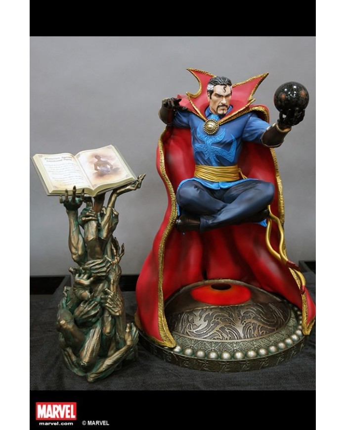 Premium Collectibles: Dr. Strange Statue (Comics Version)