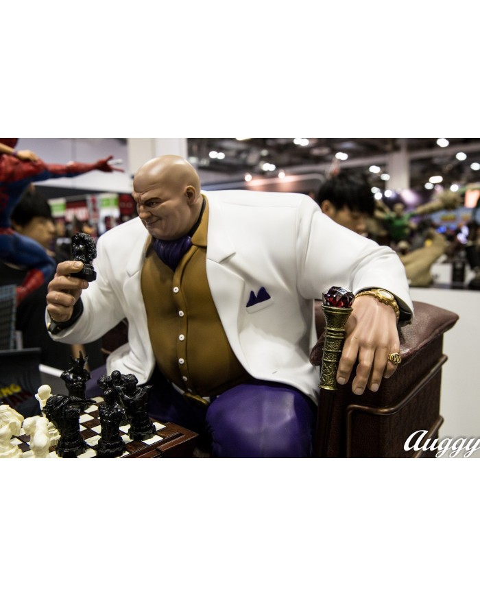 KINGPIN STATUE