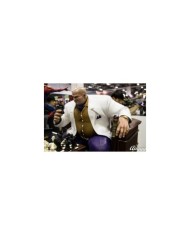 KINGPIN STATUE