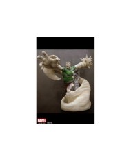 Premium Collectibles: Sandman Statue (Comics Version)