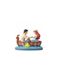 Disney Traditions : Waiting For A Kiss (Ariel and Prince Eric Figurine)