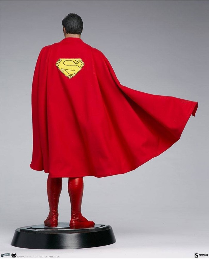 Superman: The Movie Estatua Premium Format