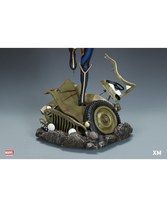 X-23 MARVEL Premium Collectibles series statue