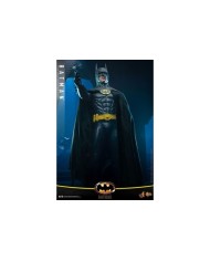 Batman (1989) Sixth Scale Figure by Hot Toys