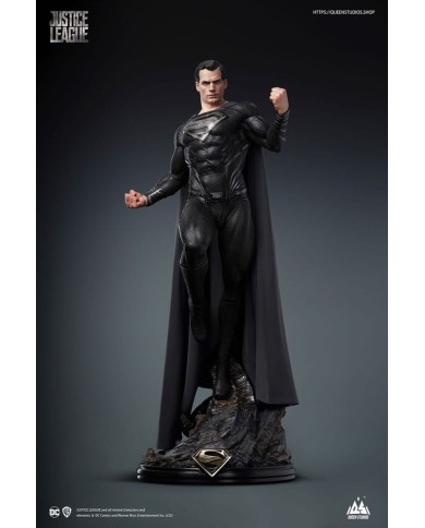 Superman Black Suit Version Regular Edition DC Comics Estatua 1/3