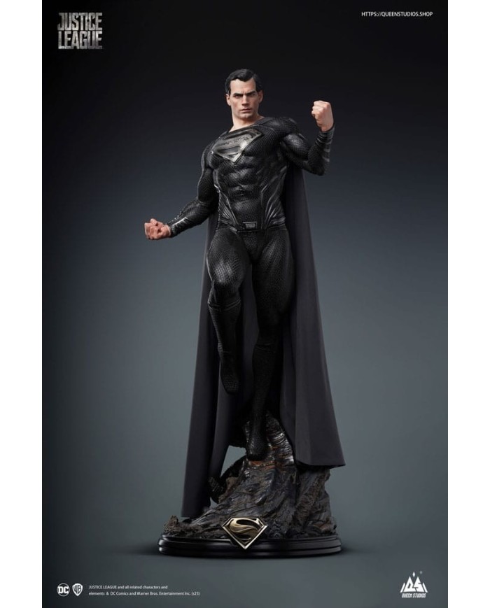 Superman Black Suit Version Regular Edition DC Comics Estatua 1/3