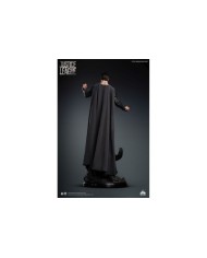 Superman Black Suit Version Regular Edition DC Comics Estatua 1/3