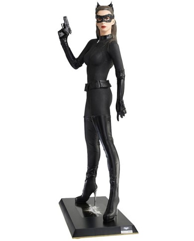 Catwoman – The Dark Knight Rises (licensed figure) DC MUCKLE MANNEQUINS