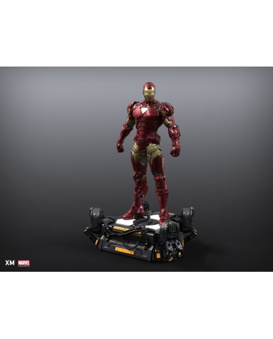Iron Man (Suit Up) Ver A 1/4 Scale