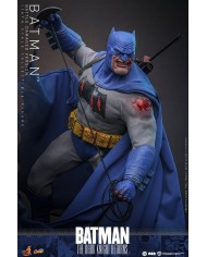 Batman (Battle Damaged Version) Batman: The Dark Knight Returns Figura Comic Masterpiece 1/6